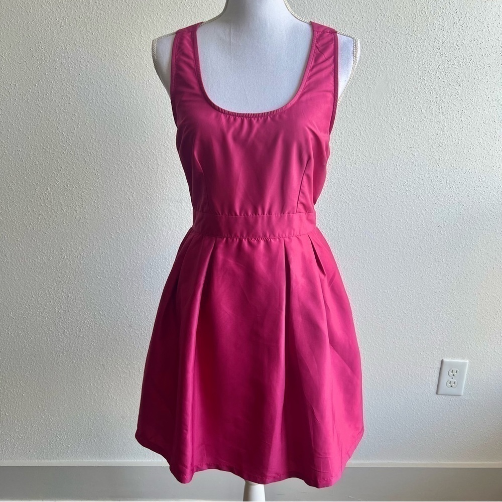 Charming Charlie 🎀 Pink Bow Tie Fit & Flare Dress